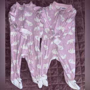 Old Navy Pink Polar Bear Print Footed One-Piece Pajamas (2 Pack)